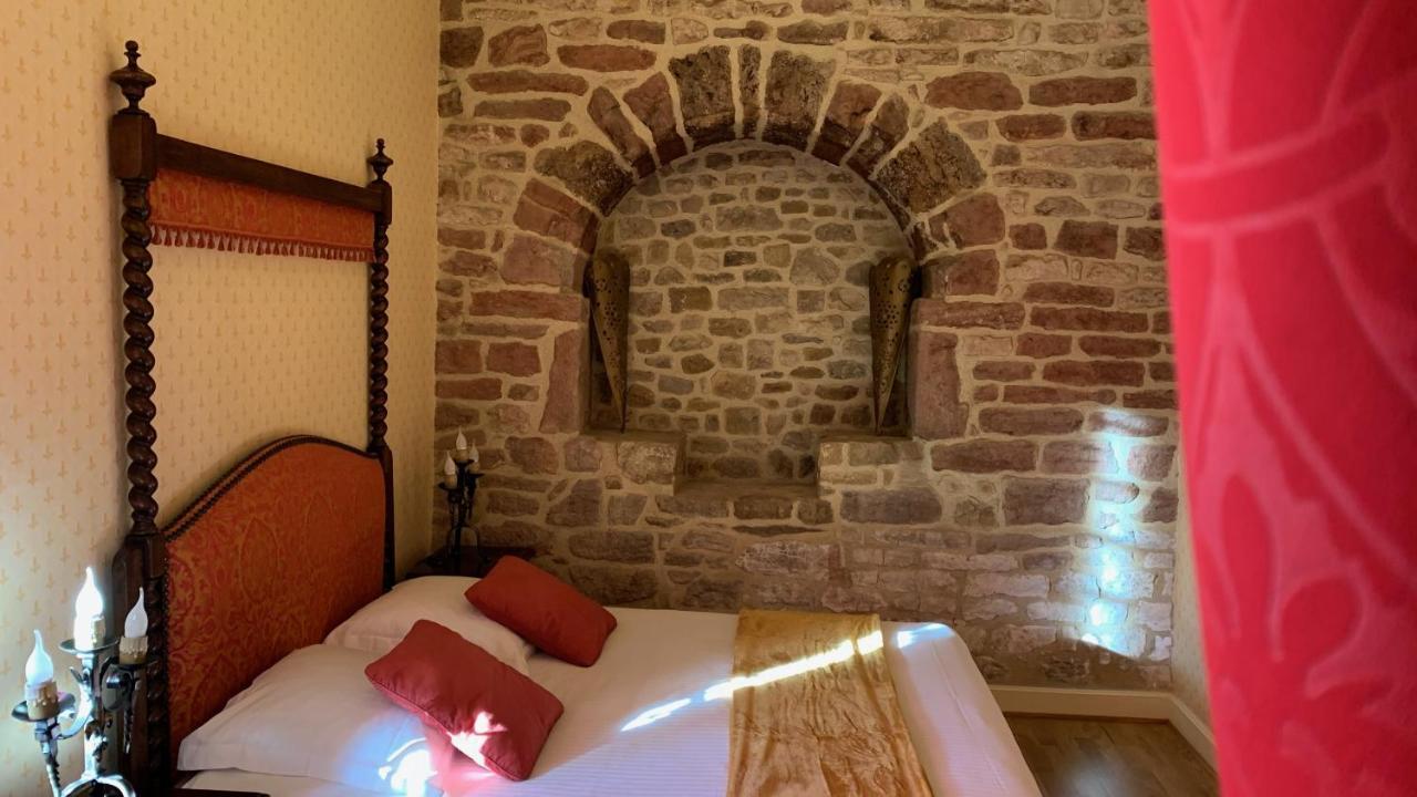 مبيت وإفطار Saint-Denis-lès-Martel Le Moulin Du Boisset المظهر الخارجي الصورة